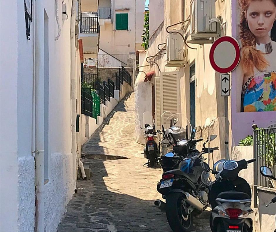 Appartamento Tinylovely Ischia Esterno foto
