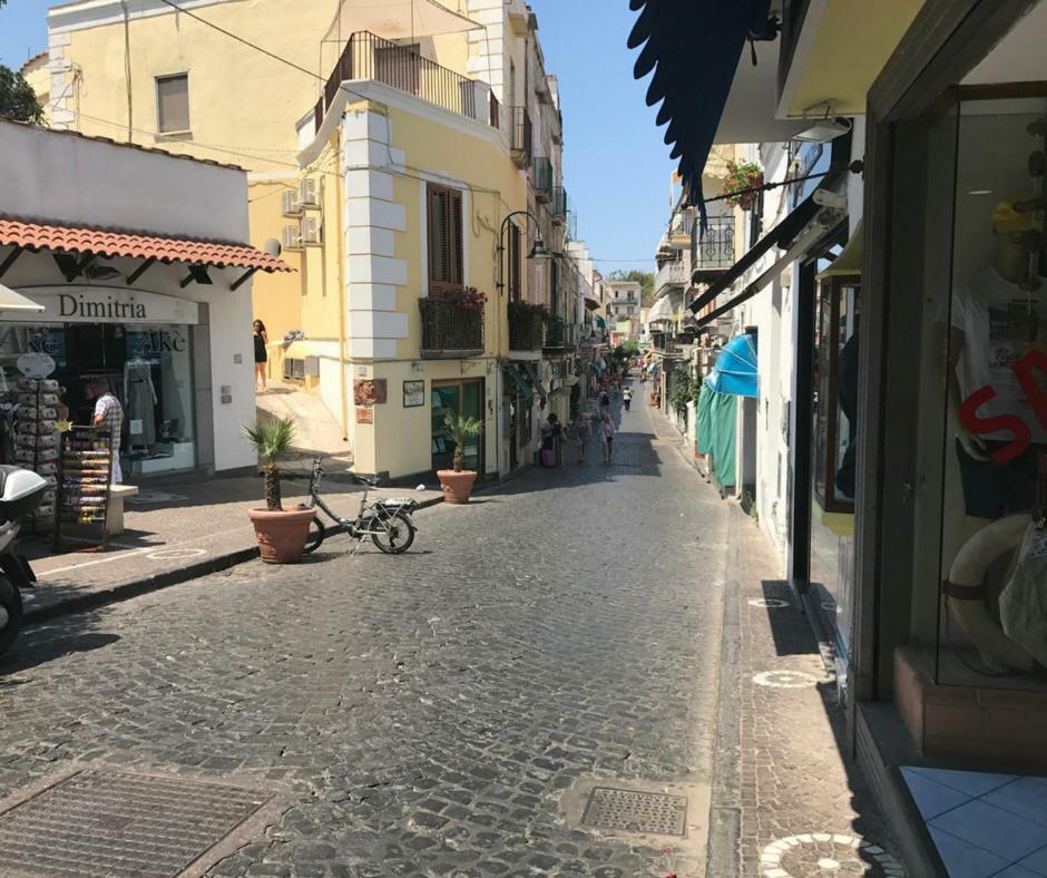 Appartamento Tinylovely Ischia Esterno foto